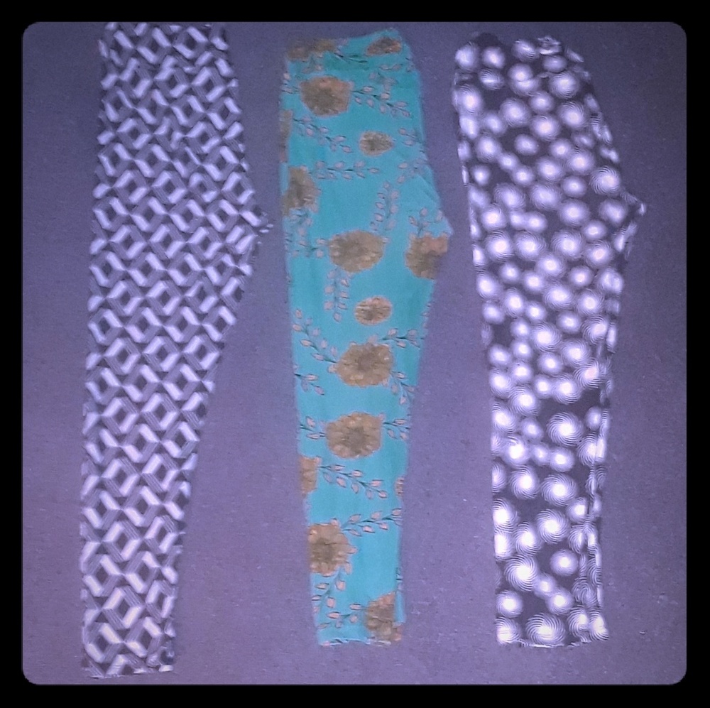 LuLaRoe 3 different color Yoga pants/Leggings